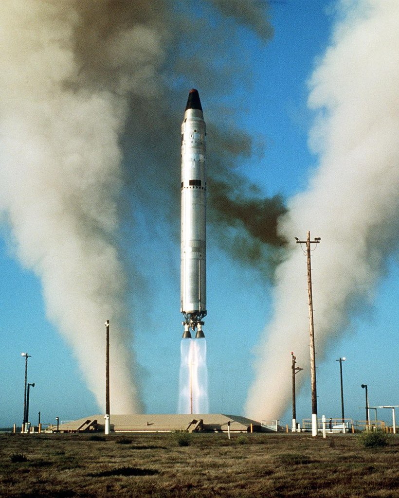 Boneyardsafari's tweet photo. It’s #titan2sday and did you know that from 1963 to 1987 that the Titan II had a better delivery time and range than Dominos Pizza? 30 minutes or world wide. Here is an LGM-25C being launched from Vandenberg AFB during a test of the missile. #titanii #lgm25c #usaf #30minorless https://t.co/2POZHlCByB