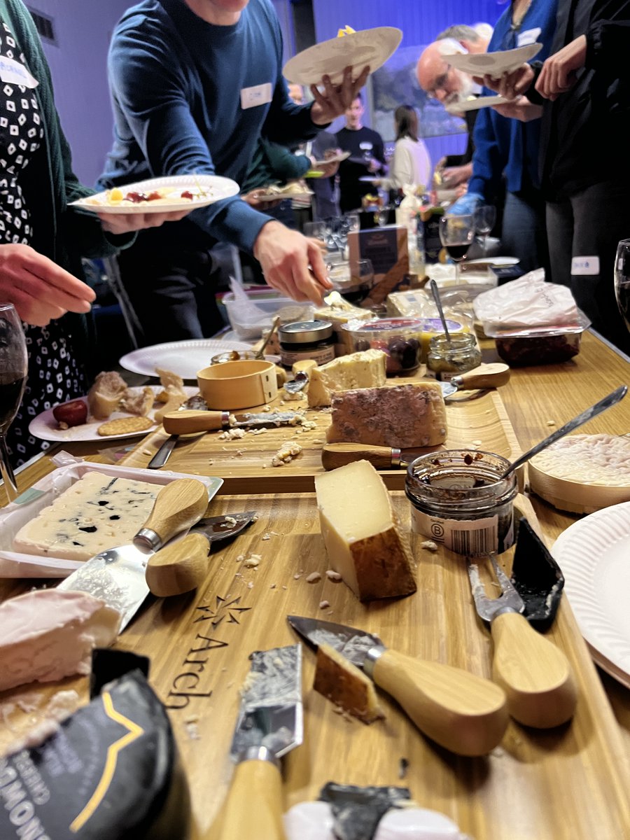 Camberwell Choir (@camberwellchoir) on Twitter photo Choir starts back tonight with <a href="/LugoAga/">Aga Serugo-Lugo</a>! Our spring term inc. a concert with <a href="/MindSoulChoir/">Mind & Soul Choir</a>, Cheese & Wine Night (with some quite frankly dangerous specimens) and singing for <a href="/DementiaUK/">Dementia UK</a>. Come and find out what this term has in store (& clear your diary for 8th June...š¬ šæšļø) Choir starts back tonight with <a href="/LugoAga/">Aga Serugo-Lugo</a>! Our spring term inc. a concert with <a href="/MindSoulChoir/">Mind & Soul Choir</a>, Cheese & Wine Night (with some quite frankly dangerous specimens) and singing for <a href="/DementiaUK/">Dementia UK</a>. Come and find out what this term has in store (& clear your diary for 8th June...š¬ šæšļø)
