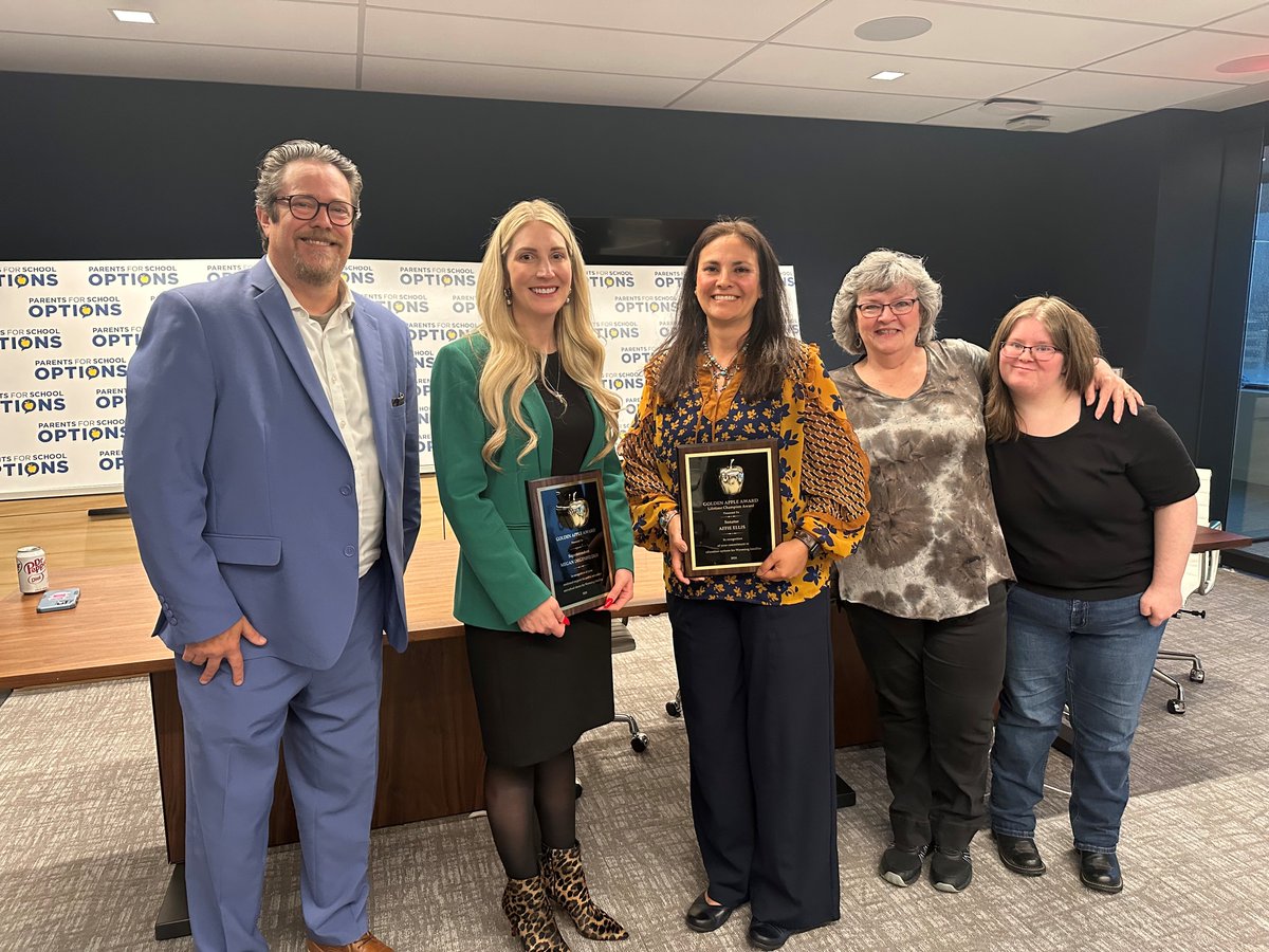 ITrustParents's tweet photo. ICYMI: Wyoming Parents for School Options held a town hall with Supt. Megan Degenfelder and Sen Affie Ellis last week. They were presented with Golden Apple Awards, given to elected officials who consistently advocate for families and #SchoolChoice in #Education. #ITrustParents https://t.co/0MeT27kI3d