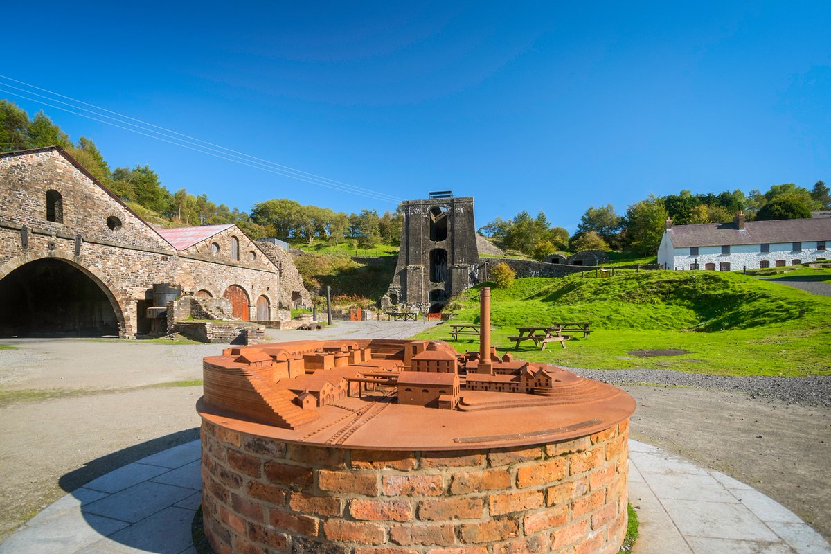 #RevealTuesday 🧐🔍 Blaenavon Ironworks changed the world. These hills on the edge of the Bannau Brycheiniog were rich with coal, limestone and iron ore — the fuel of the Industrial Revolution. Read more here: ow.ly/6YS550QWGRc