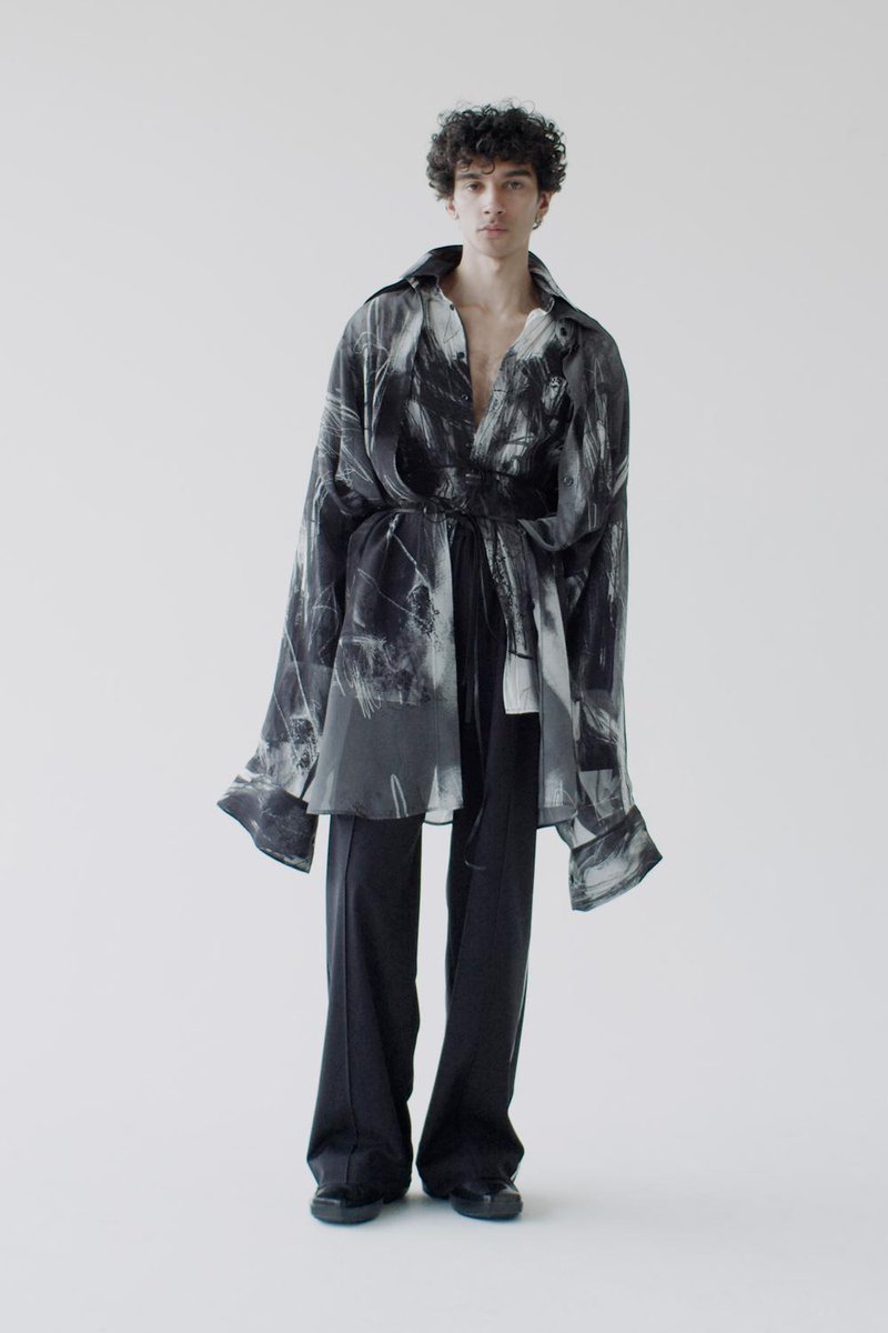 FHCM's tweet photo. Peter Do unveiled its Fall/Winter 2024-2025 collection during Womenswear Paris Fashion Week®.
Discover all the silhouettes on our official platform: https://t.co/vQ7yvg85G1
#parisfashionweek #pfw #peterdo https://t.co/ziud2QIvh8