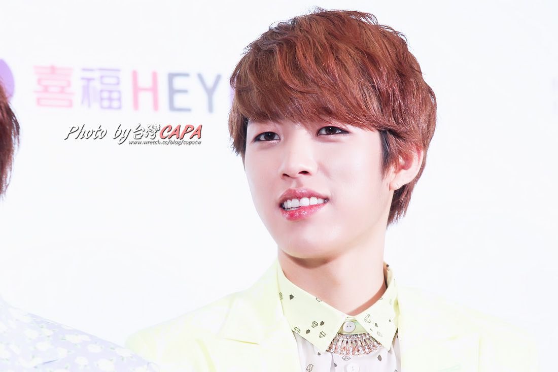 🍒🦌 tweet media