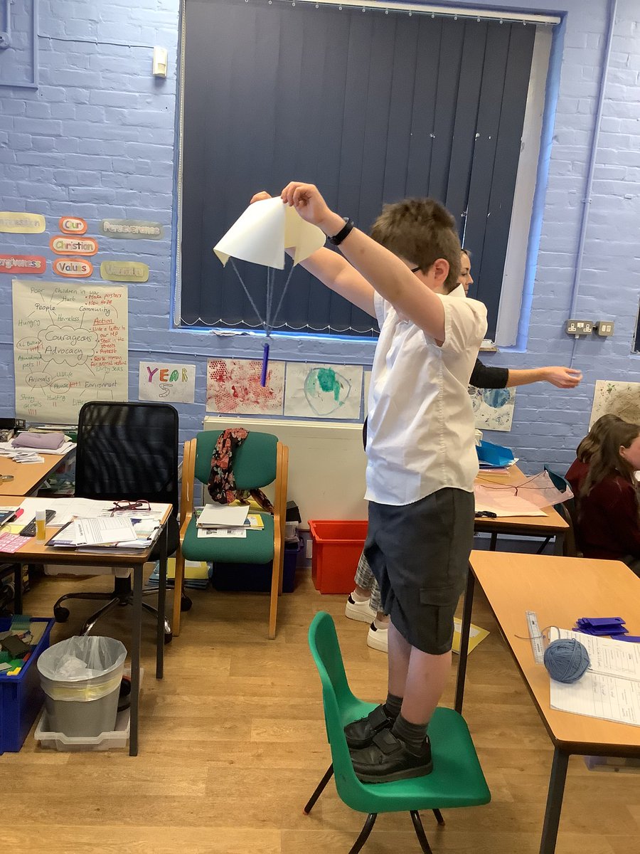 This afternoon, Chestnut Class learned about air resistance and conducted fair tests to find out what makes the best parachute!
#ocmat #primaryeducation #scienceforkids #primaryschool