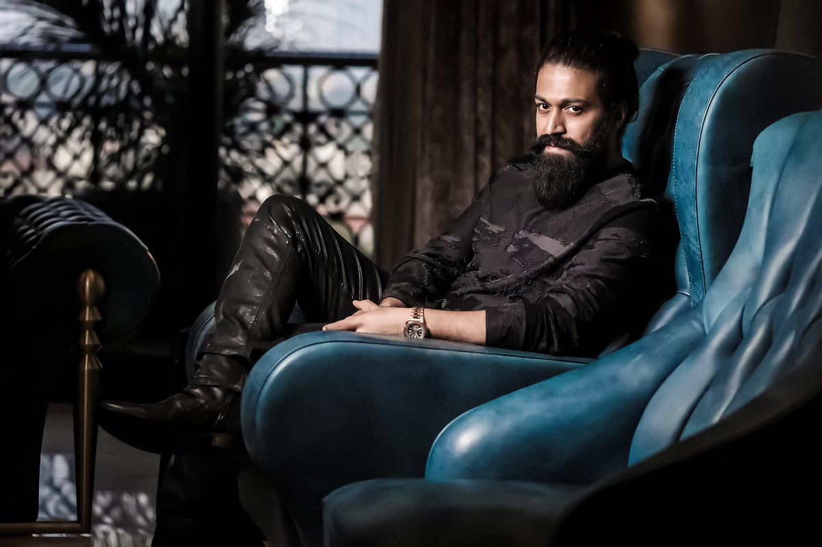 Both #ToxicTheMovie and #Ramayana Part 1 are hitting the big screen world wide in 2025 He is going to intoxicate the world through #Toxic on April 10, 2025 🔥 @TheNameIsYash #YashBOSS