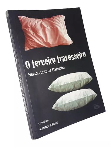 Esse foi o primeiro livro gay que eu li, amei tanto, mas fiquei completamente traumatizado com o final
