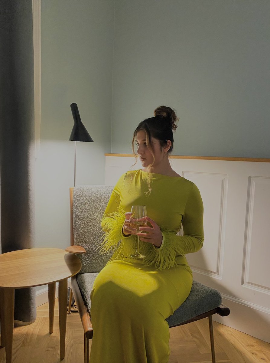 naleapparel's tweet photo. A dress for many occasions!

Would you dress it up or dress it down?

Our new blog post will give you all the insight you need to look chic but casual:
How To Dress Down A Maxi Dress - https://t.co/wZSfDmlpwn https://t.co/NYf4sEXaBY