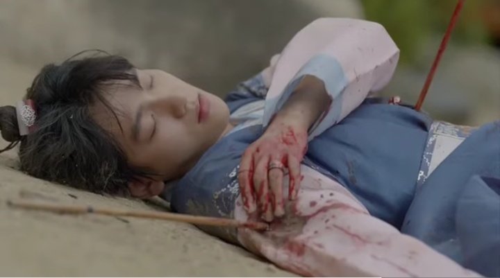 diniiii 🍓 tweet media