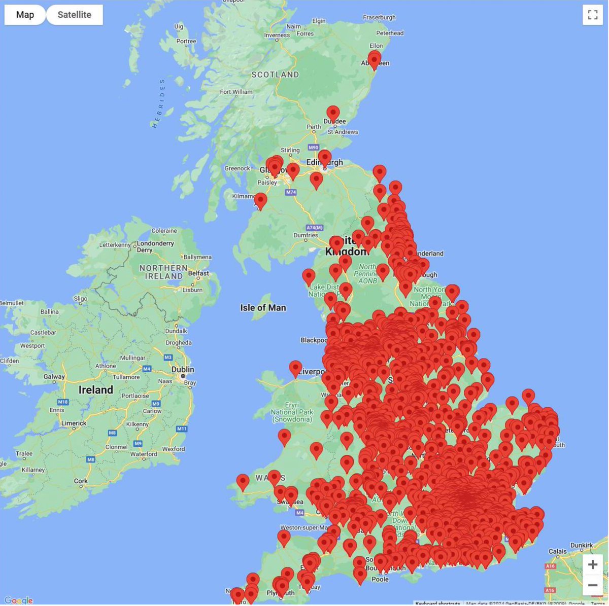 EveryDoctorUK's tweet photo. Hello! Almost 1000 people have already emailed their MP with concerns about NHS privatisation, via our "contact your MP tool". We have recently launched data showing 2495 examples of NHS outsourcing and privatisation across the UK💙😮

We're 🚨alarmed🚨 to hear that some MPs... https://t.co/qytSkNYmjo