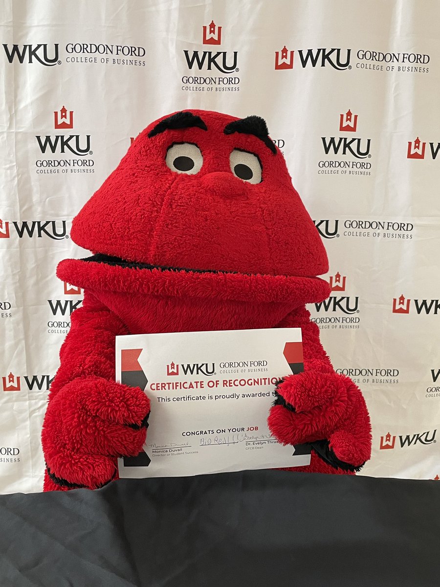 WKUGordonFord's tweet photo. We wear red, we show up, we give back! Thanks for stopping by Big Red! #wkudayofgiving https://t.co/b9ZbOsRvk4