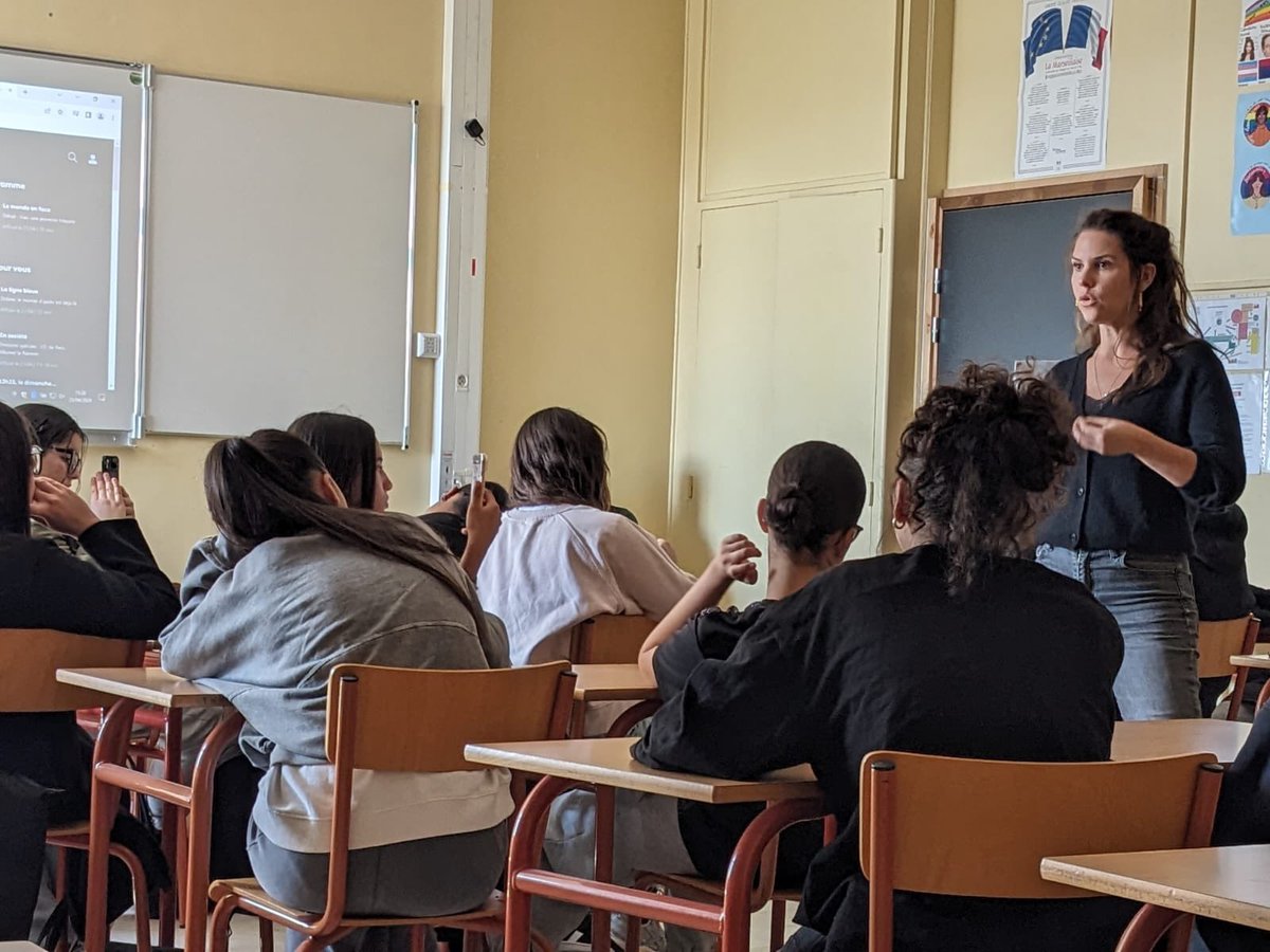 📣 Signature ce 23 avril au lycée Saint-Exupéry de Mantes-la-Jolie!
L’Association <a href="/albert_londres/">Prix Albert Londres</a> et le CLEMI unissent leurs forces pour renforcer l'éducation aux médias et à l’information. 🤝