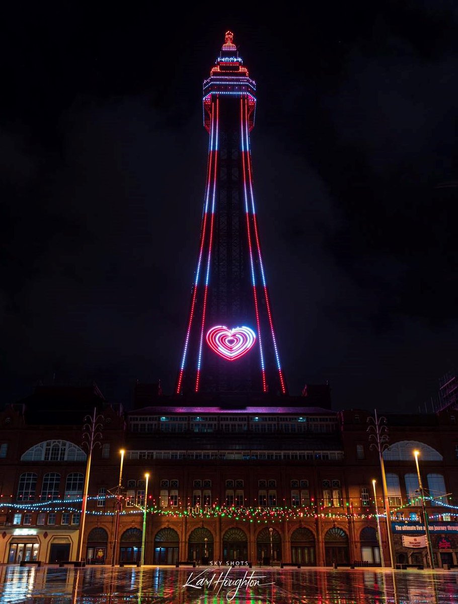 Happy St George's Day 🏴󠁧󠁢󠁥󠁮󠁧󠁿 The Blackpool Tower will light up in white and red this evening. 📷 Sky Shots Karl Houghton