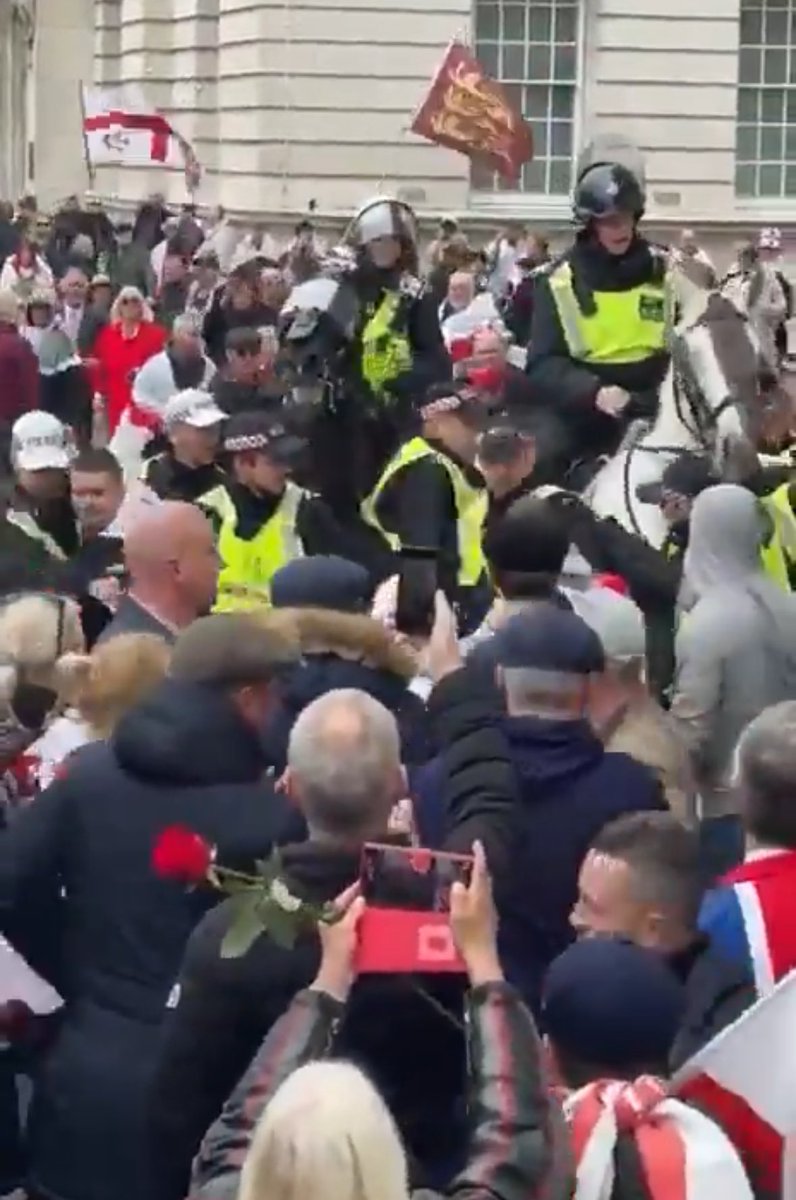 Spot the odd one out. The Met Police: Taking the knee for BLM instead of making arrests. Giving water to an eco activist blocking the road. Standing around watching a Palestine activist climb a monument with flares. Using horses and batons against St George’s Day marchers.