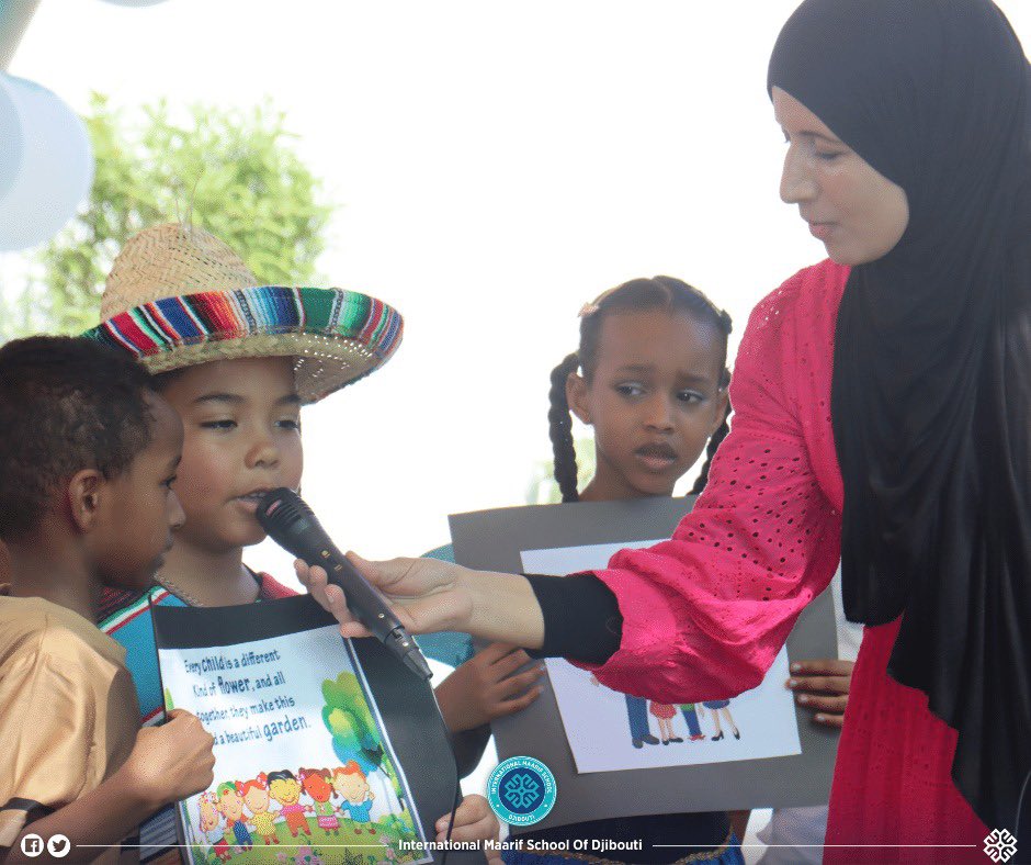 maarifDJIBOUTI's tweet photo. Then, our students added colour to the ceremony with dance performances and songs, and various activities were organised in the schoolyard.
#IMSD
#goodeducationforbetterfuture https://t.co/wHB9S9Uexd