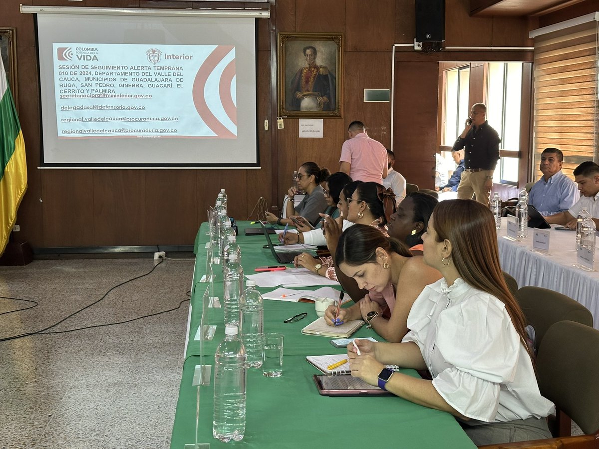 karolmartinez tweet media