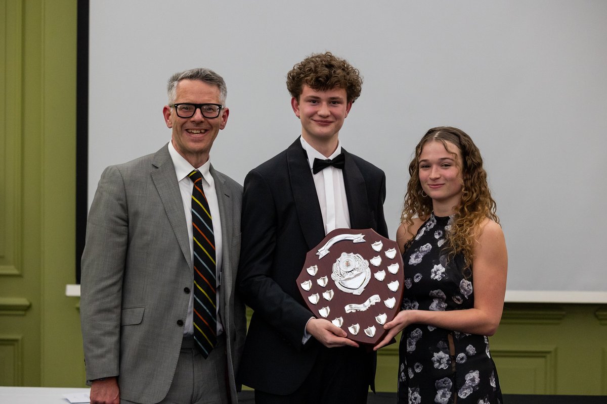 WellingtonUK's tweet photo. Congratulations to Anoushka H &amp; Friedrich D, winners of the Klaus Dodds Prize for Academic Extension! Their work on the Anthropocene Era earned them this honour and they will now deliver their paper at the Youth Forum in Switzerland in Jan.
https://t.co/nnlhk8c3OD
@WellyAcadExt https://t.co/14qFWqEp0U