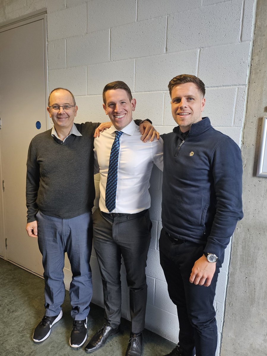 Massive congrats to Dr @parkernutrition on the defence of his PhD today. It's been emotional pal!!! Very proud. And huge thanks to Dr Tim Donovan and @acfield1992 for a thorough, challenging yet enjoyable examination. And thanks to co-supervisors @ElliottSale and @JamesyMorton