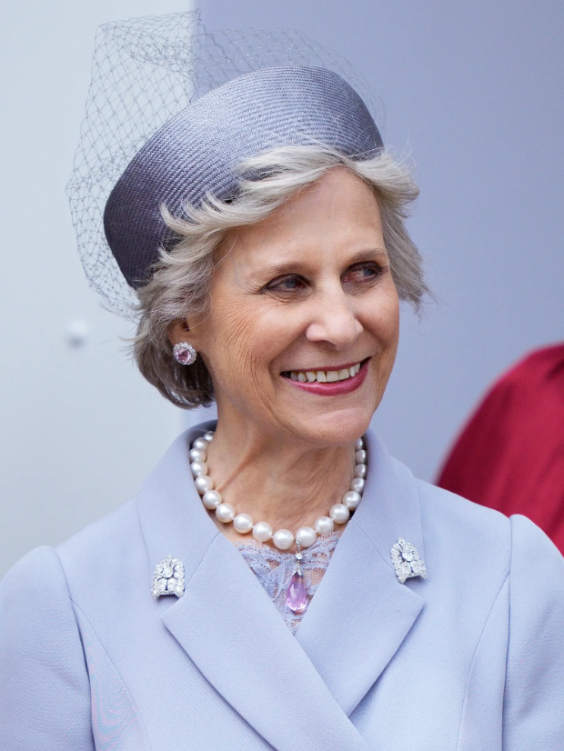Gcvo Robe Good to see #DuchessofGloucester being appointed to the # ...