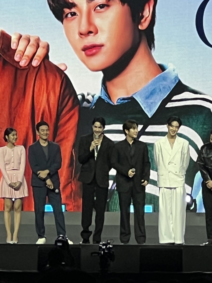 คุณครัวซองต์ของน้องมิกซิวค่ะ | YILOVEY tweet media