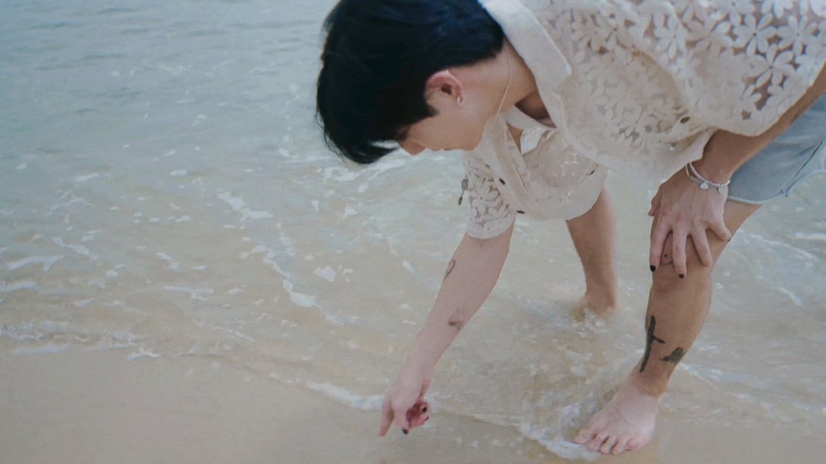 aoyaoeyy's tweet photo. 🏖🌞🥥 https://t.co/EPRbuNrpAy