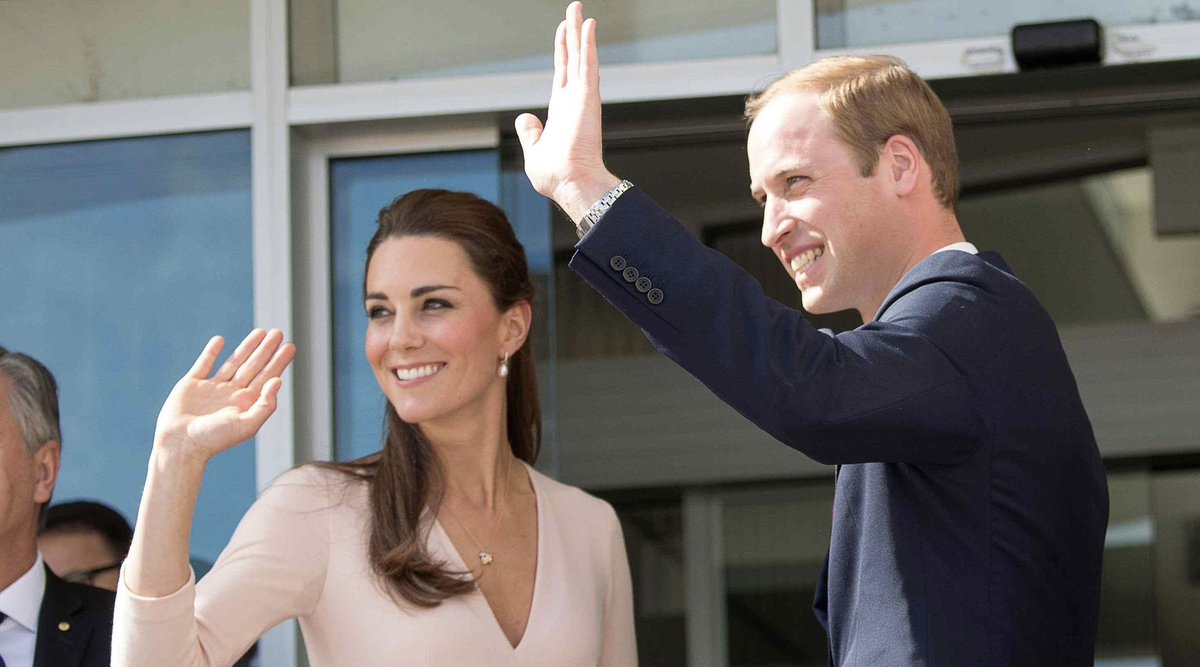 duchesskatenews's tweet photo. #OTD April 23rd for The Princess of Wales…
2014: Day 17 of #AnzTour — @AusAirForce Base Edinburgh & Playford Civic Centre.
2017: Supporting #TeamHeadsTogether at the @VirginMoney @LondonMarathon.
2018: Leaving the Lindo Wing with Prince Louis.
2020: @BBC’s “Big Night In”. https://t.co/x9S62DLdo5