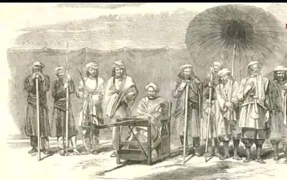 1857 की क्रांति में बाबू कुंवर सिंह के साथ आरा और अगल बगल के जमींदार, किसान और टिकारी की एक रानी भी शामिल थे. जगदीशपुर और डुमरांव के आसपास कोइरी और कायस्थ जमींदार थे. क्रांति के समय डुमरांव राज और उसके सहयोगी जमींदार शांत रहे किन्तु 1857 में अजायब महतो (सरैंया के जमींदार) ने