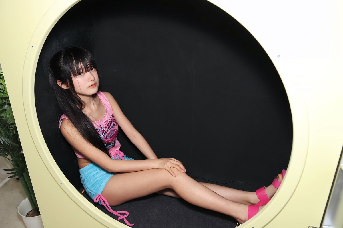 G_K0JI's tweet photo. 2024.04.14(sat)
フレッシュ撮影会 - コサツ -
モデル:安達ほまれ
#安達ほまれ
#JC1
#12歳
#フレッシュ撮影会
#monostudio
#ポートレート
#キリトリセカイ
#ファインダー越しの私の世界
#写真好きな人と繋がりたい
#モデルさんと繋がりたい https://t.co/5YzIyACGC2