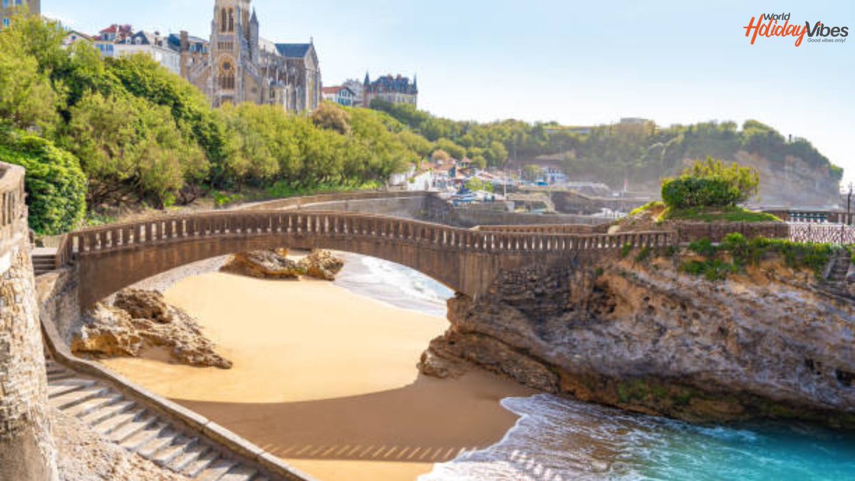 ✈️France 🇫🇷

Exploring the majestic Biarritz bridge in New Aquitaine

#WoldHolidayVibes #France #GoodVibesOnly #Travel #BookWithConfident