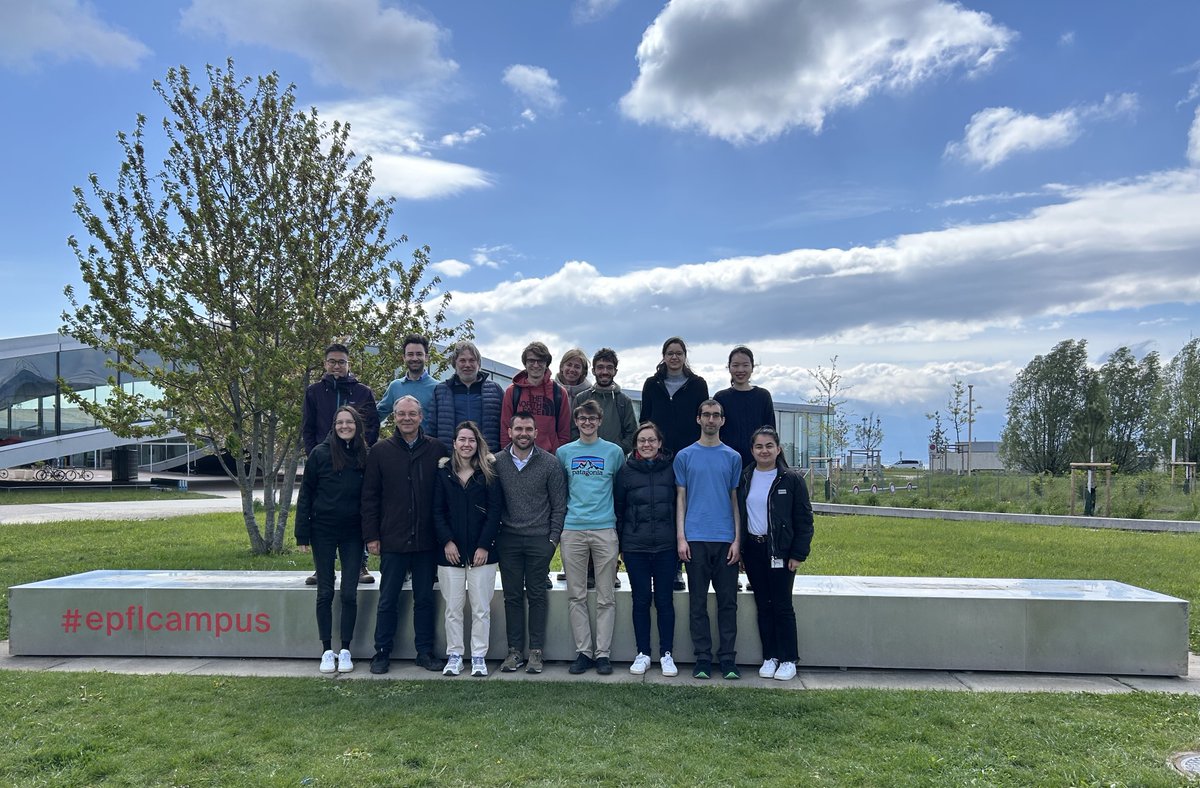 'Let's all pretend the massive EPFL logo hasn't just been temporarily removed, and 1,2,3, cheeeers' 

Hi from the lovely #imaging team 😉