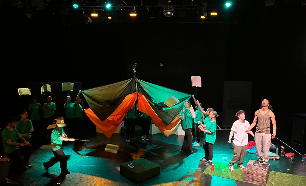 City of Westminster College (@citywestcollege) on Twitter photo Don't miss the awesome performance of "Kiss/Marry/Push off Cliff" by our talented Performing Arts students, as part of the <a href="/NTConnections/">Connections</a> festival. 🎭️
Join us on Wed 24 April 8:30pm, at the Hammersmith Lyric. Grab your tickets now 👉️ l8r.it/WEsa
#Connections2024 Don't miss the awesome performance of "Kiss/Marry/Push off Cliff" by our talented Performing Arts students, as part of the <a href="/NTConnections/">Connections</a> festival. 🎭️
Join us on Wed 24 April 8:30pm, at the Hammersmith Lyric. Grab your tickets now 👉️ l8r.it/WEsa
#Connections2024