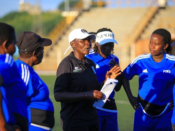 CAF C Women coaching course is underway at FUFA TC Njeru, in its 2nd week. The course sponsored by @OfficialFUFA @CAF_Online @PSF_Uganda, attracted 30 participants for 30 days. Majidah Nantanda & Sharon Kiiza are taking the coaches thru practical & theory sessions. 📷@Talenga3