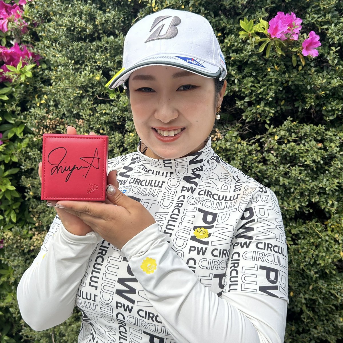 y_coreforce's tweet photo. ／
阿部未悠プロ 優勝記念 #キャンペーン📣
＼

ケースに阿部プロサイン入り✍️✨
3名様にコアフォースループ ブラック70㎝を #プレゼント！

▽参加方法
①コアフォースアカウントをフォロー
②投稿をリポスト
③投稿に応援メッセージ

締切は5/6(月祝)23:59⏰

たくさんのご参加お待ちしております！ https://t.co/BDxJtMhtz3