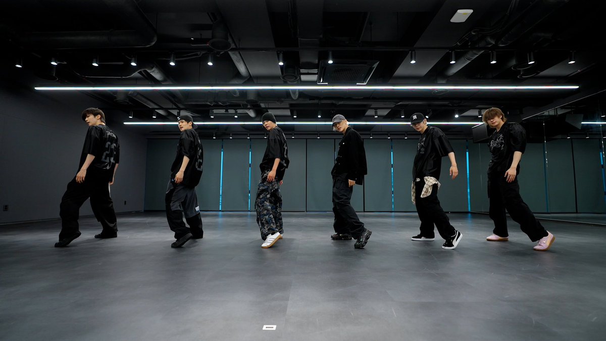 RIIZE 라이즈 'Impossible' Dance Practice youtu.be/KBY5k__89As #RIIZE #라이즈 #RISEandREALIZE #Impossible #RIIZE_Impossible #RIIZING