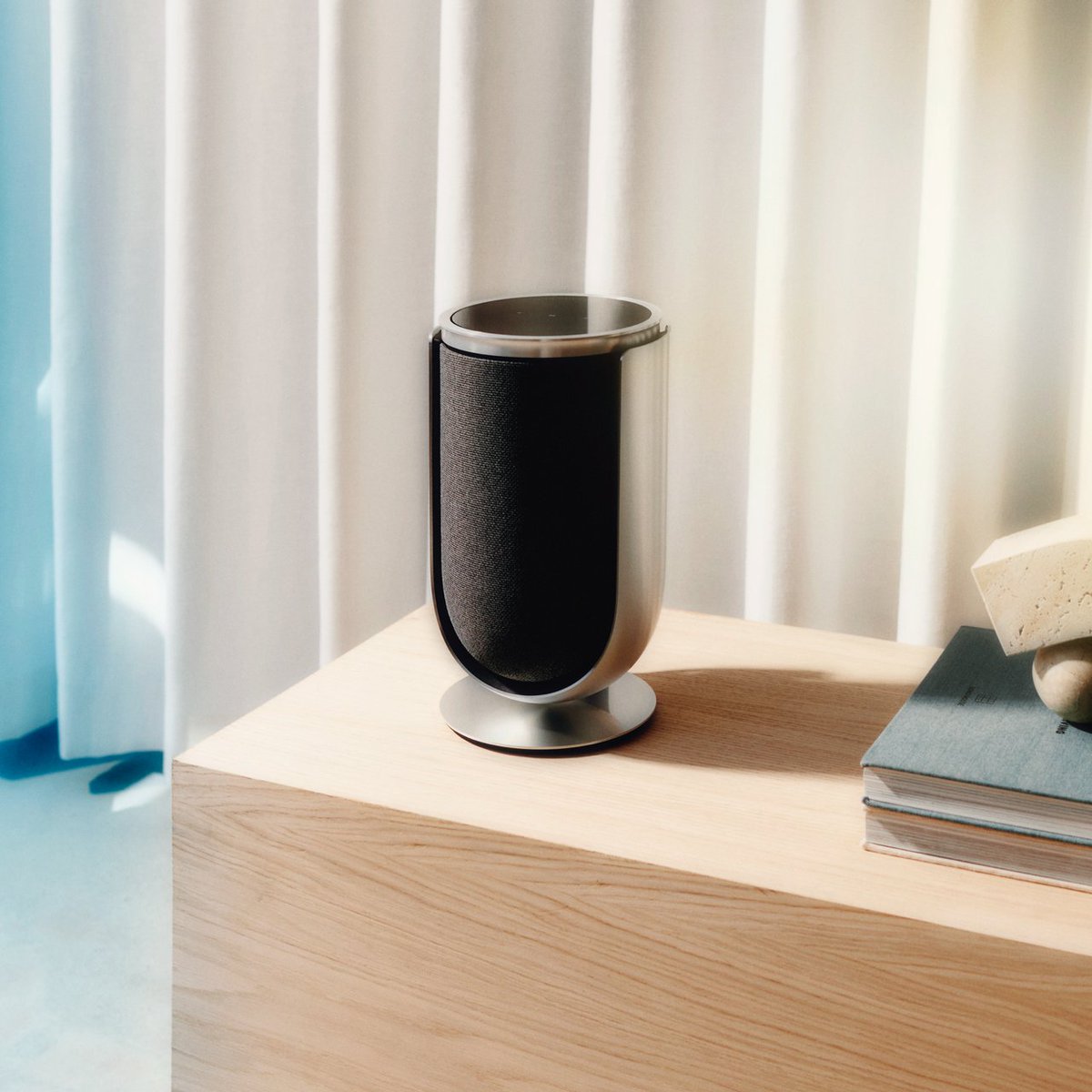 Beolab 8, compact and powerful as a surround, stereo, or standalone speaker, Beolab 8 adapts to your space, offers versatile connections, and elevates your audio experience through advanced acoustics, materials, and stand options.

#Beolab8 #BangOlufsen