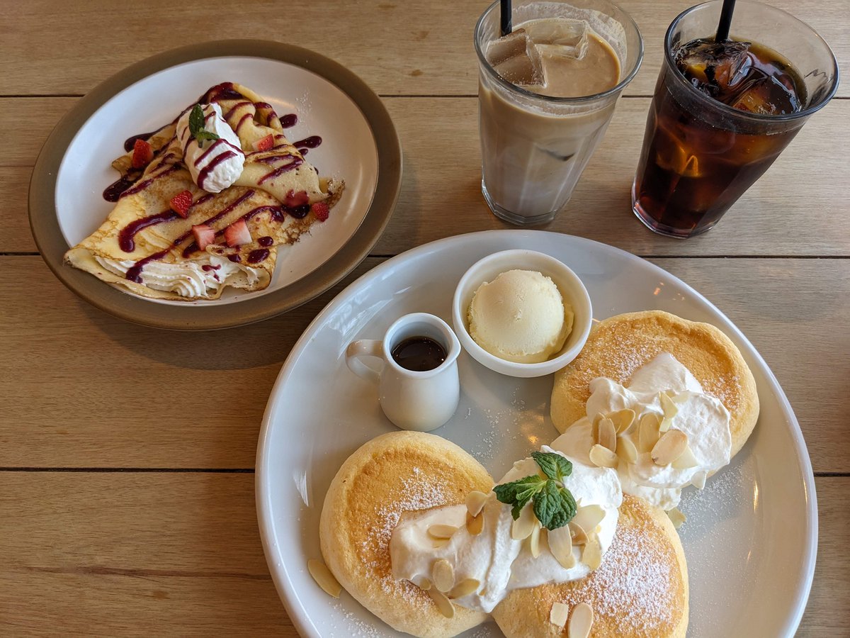 DeCo_Interio's tweet photo. 横浜南部市場にあるカフェ
最近食べた中で、上位のパンケーキ🥰
甘いのもやめれないわ～
＃キノココチ https://t.co/3xpkTRAv7G