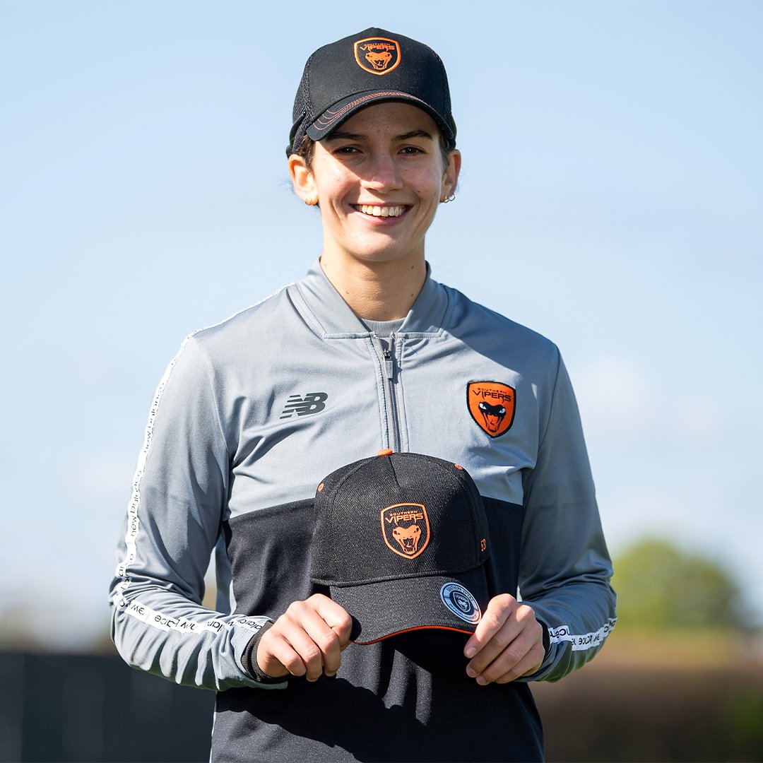 Not one, not two, but THREE caps handed out last Saturday 😍

@ella_mccaughan - 50 caps for the Vipers 🧢
@freyaruth - Vipers cap no. 50 🧢
Charli Knott - Vipers cap no. 51 🧢

Congratulations 👏👏👏

#BewareTheVipers 🐍