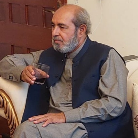 RashiedATahir's tweet photo. #NewProfilePic https://t.co/deg6RIbvv4