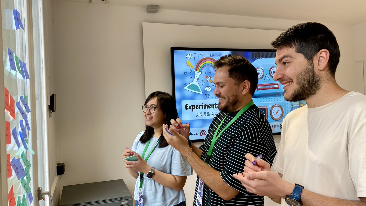 Interfibio's tweet photo. Interfibio's master and PhD students participated yesterday at the #Experimentathon organised by the #HubExperimenta.
The Experimentathon challenges students to design a scientific game targeting kids to help them understand the importance of resusing water. https://t.co/pmhmNDdVi1