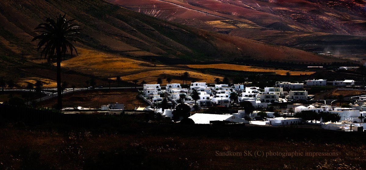Landscape photography: Lanzarote, Canary Islands, Spain
Landschaftsfotografie: Lanzarote, Spanien. #photography #CanaryIslands #landscapePhotography #Volcanism #soil #Village #Fotografie #Landschaftsfotografie #Lanzarote #landscape #landscapelovers #volcanic #Vulkan #Ortschaft