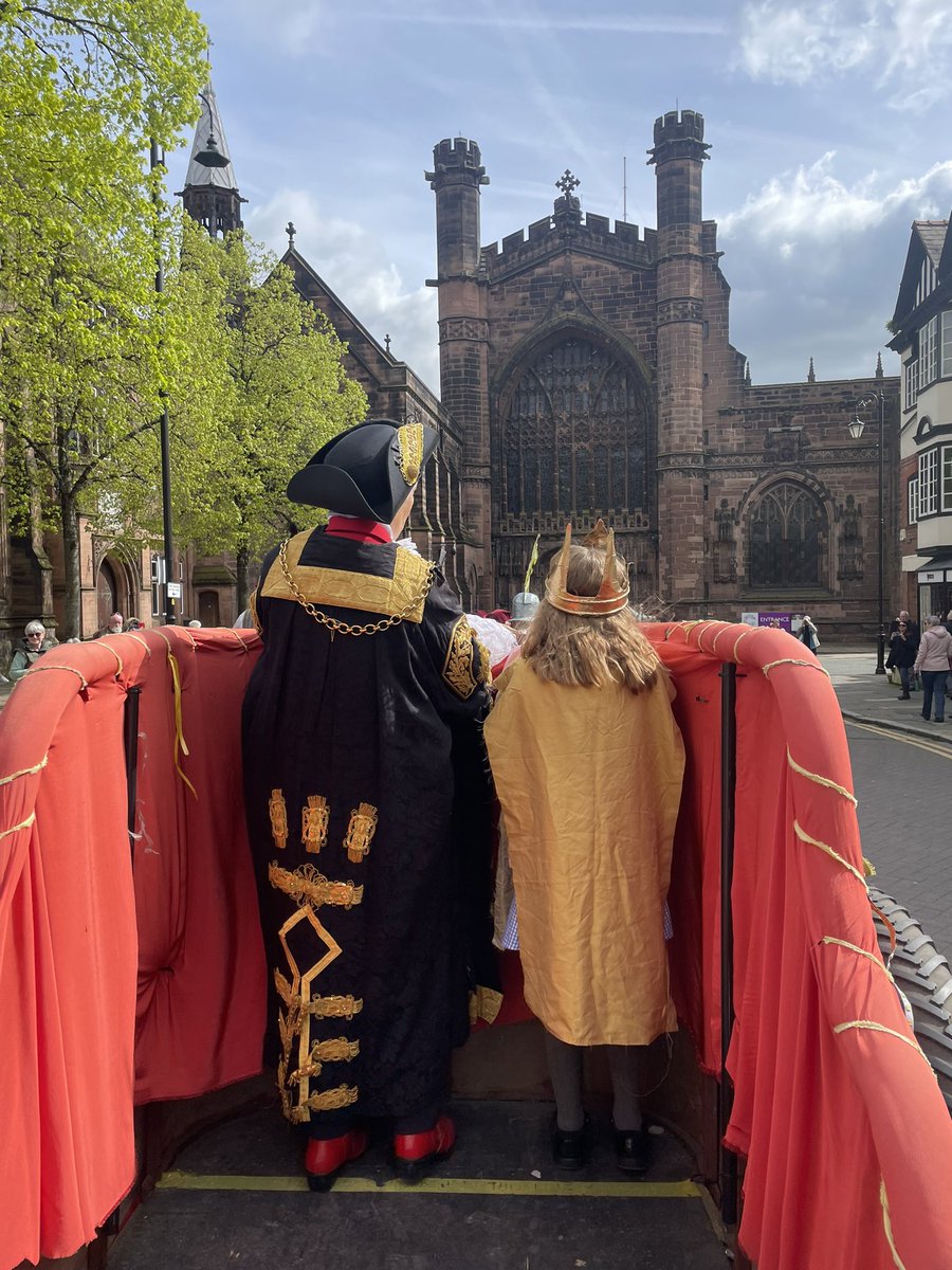 DeePointOak tweet media