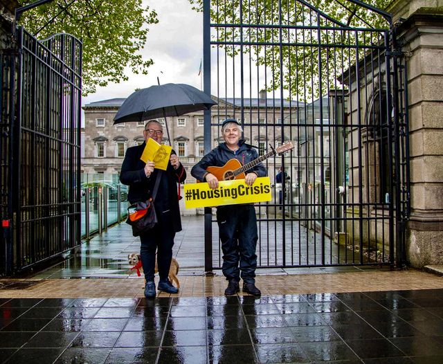 Beir Bua - Martin Leahy This week is Martin's 100 protest at the gates of Dáil Éireann. Over the years - various people have joined Martin. But Martin at the gates singing his song of hope before the long bus ride home to Cork is the one constant. Pic: my cousin Paul Reardon