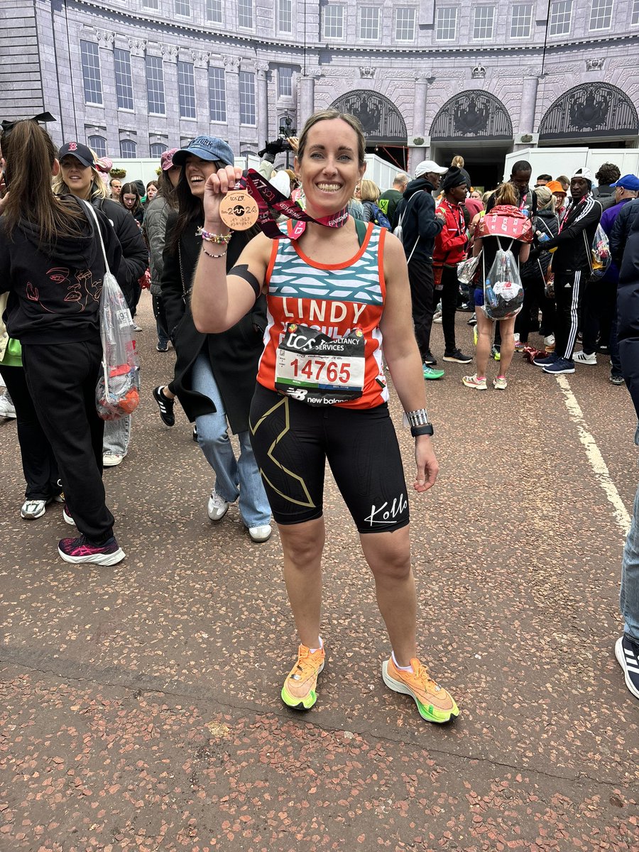 Ward208 (@208ward) on Twitter photo Find a team that supports you as much as we do. The messages of support before, during and after is unreal.
Then the pride they share at a sub 4 marathon time.
This was a hand signal dedicated to Ward 208 colleagues at the end of <a href="/LondonMarathon/">TCS London Marathon</a> Find a team that supports you as much as we do. The messages of support before, during and after is unreal.
Then the pride they share at a sub 4 marathon time.
This was a hand signal dedicated to Ward 208 colleagues at the end of <a href="/LondonMarathon/">TCS London Marathon</a>