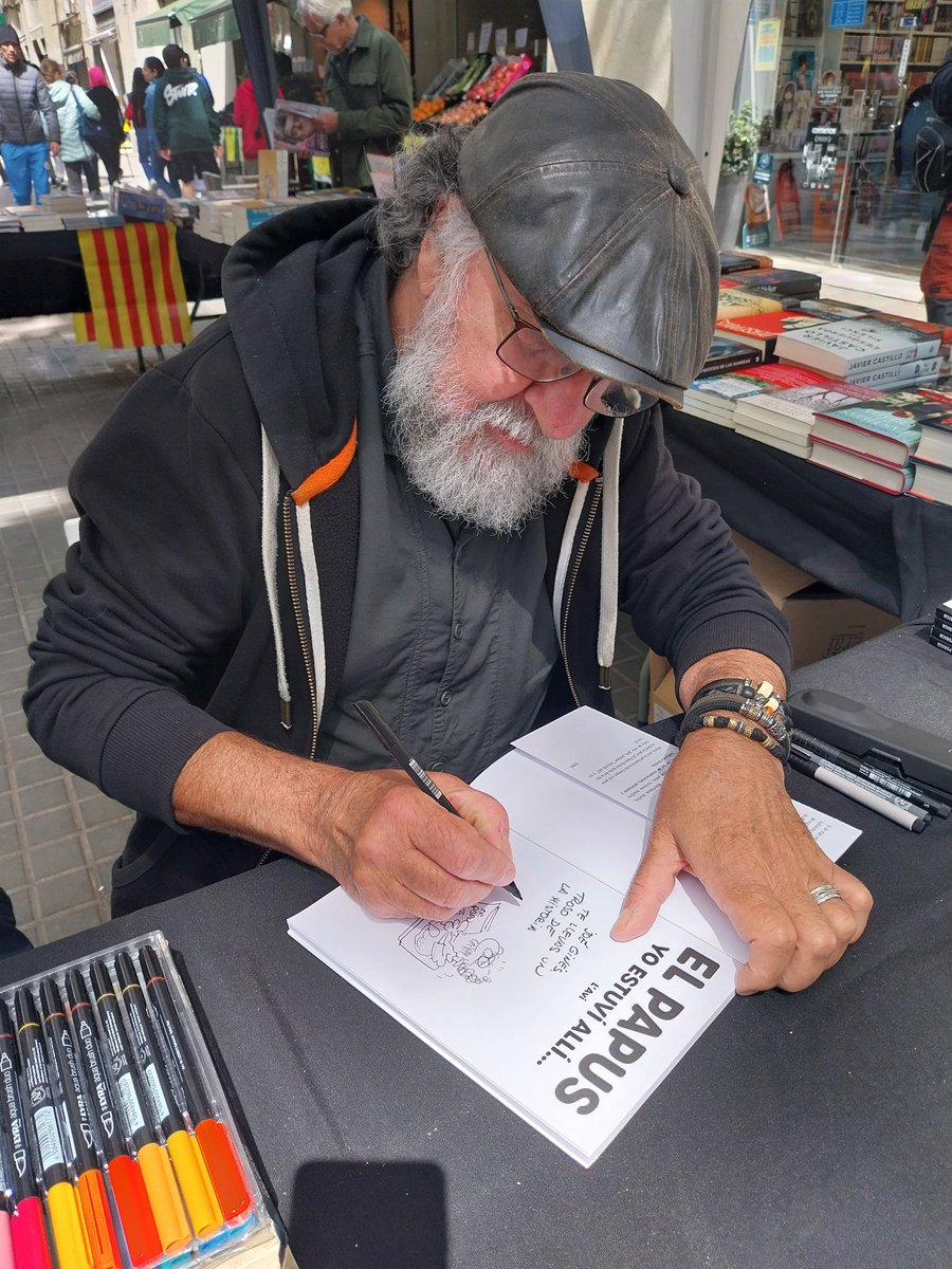 Seguim amb les signatures d'aquest Sant Jordi. Ara és el torn de @AviNinotaire.