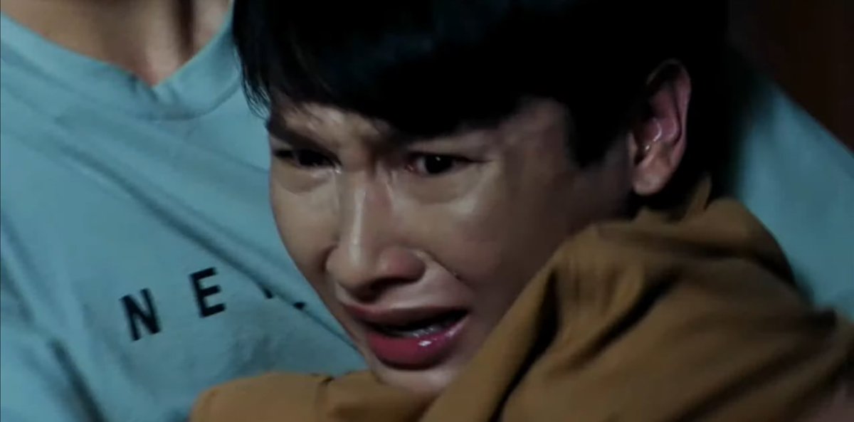 istuatT's tweet photo. ยังยืนยันคำเดิมว่ากันอรรถคือบุคคลที่ร้องไห้ได้น่าสงสารที่สุดอิเชี้ยยยเอ้ยยยซีนอารมณ์ฮีไม่เคยยพลาดดเลยจริงๆเก่งงอะเข้าถึงงมากอยากดูแล้ววว

OFFGUN 2024 PART 2 #GMMTV2024PART2 https://t.co/OW3GwdNLH8