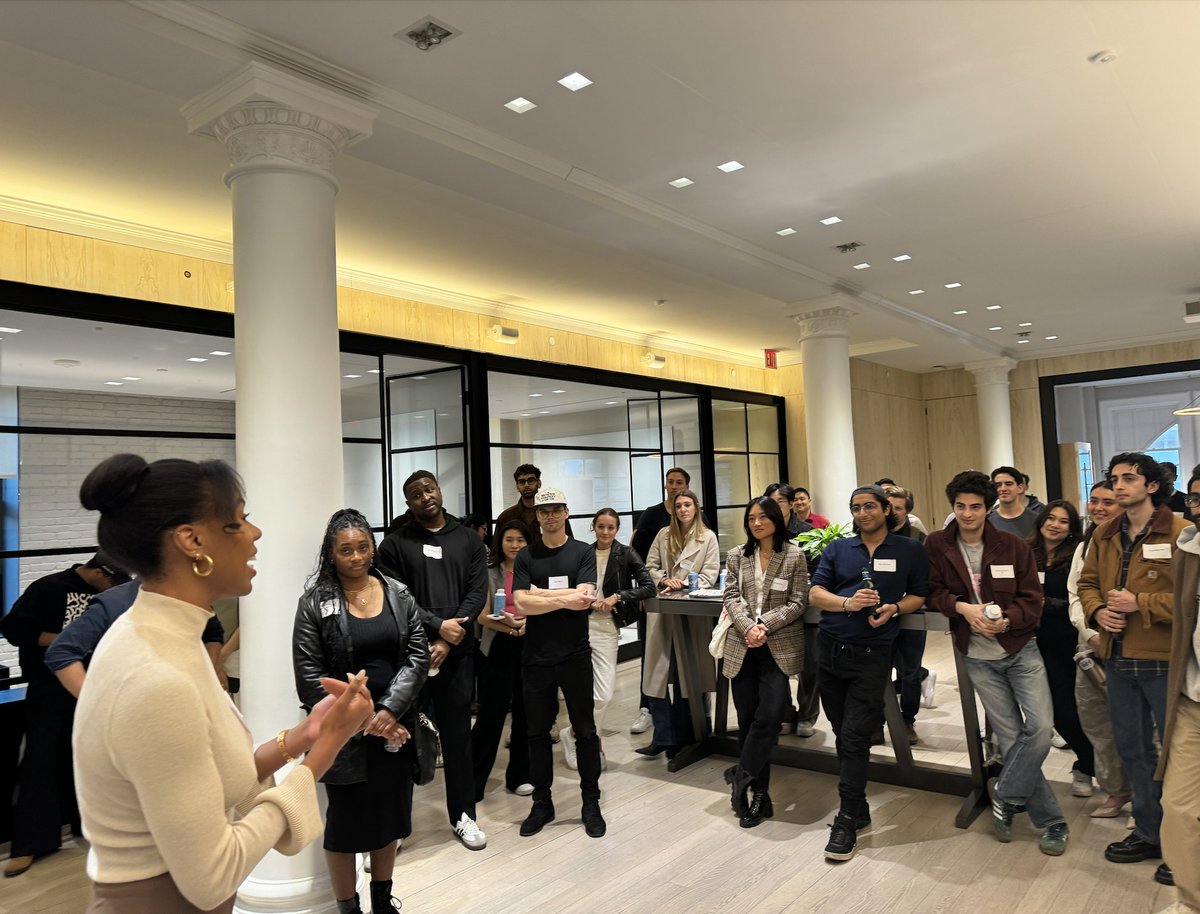 tcburning's tweet photo. had an amazing night with the best consumer founders in nyc. thank you to @EleniThinks, @Isabella_Kndrd, @RPavuluri, and @brookemrtn for their lightning talks. and @generalcatalyst for co-hosting with me!

cheers to the consumer builders, and the folks that get it🎉 https://t.co/KJfoDXp9Lj
