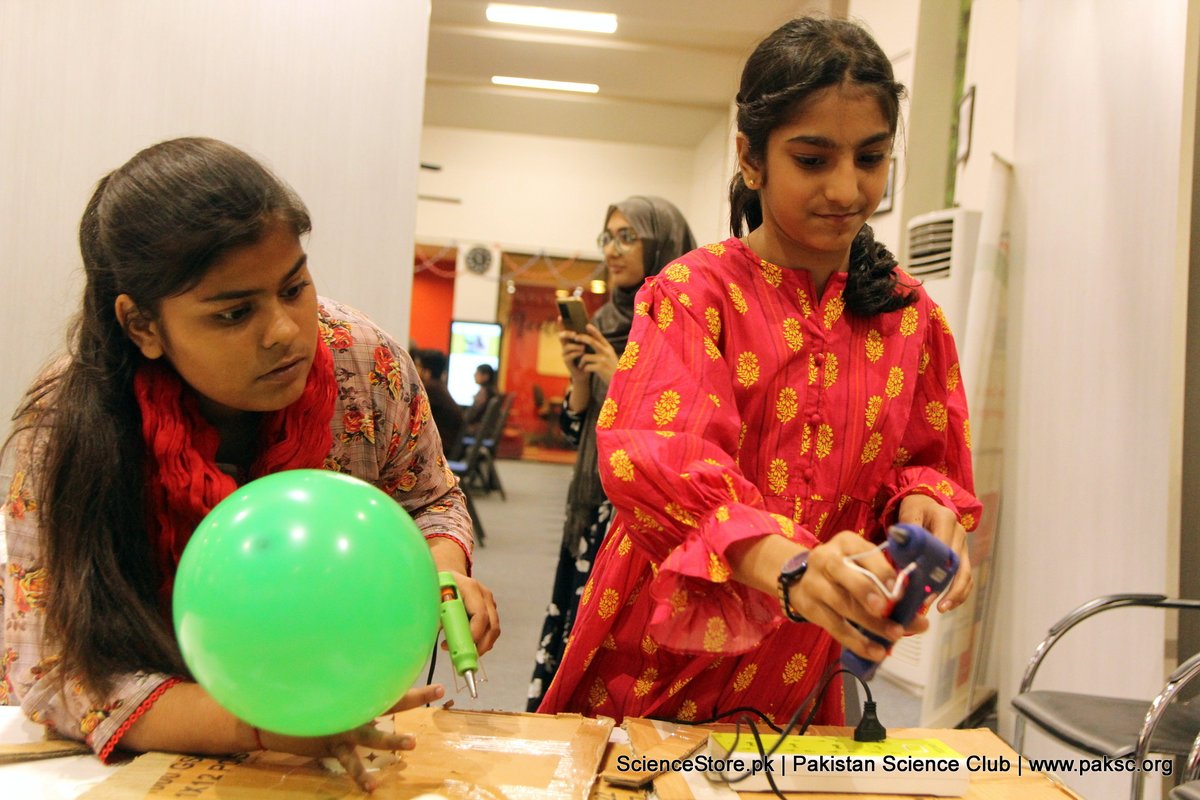 abddulrauf's tweet photo. Pakistan Science Club and Lincoln Corner Karachi have collaboratively launched a series of monthly maker challenges in Karachi. With a focus on fostering healthy activities for children. https://t.co/lbl0dfrbkj