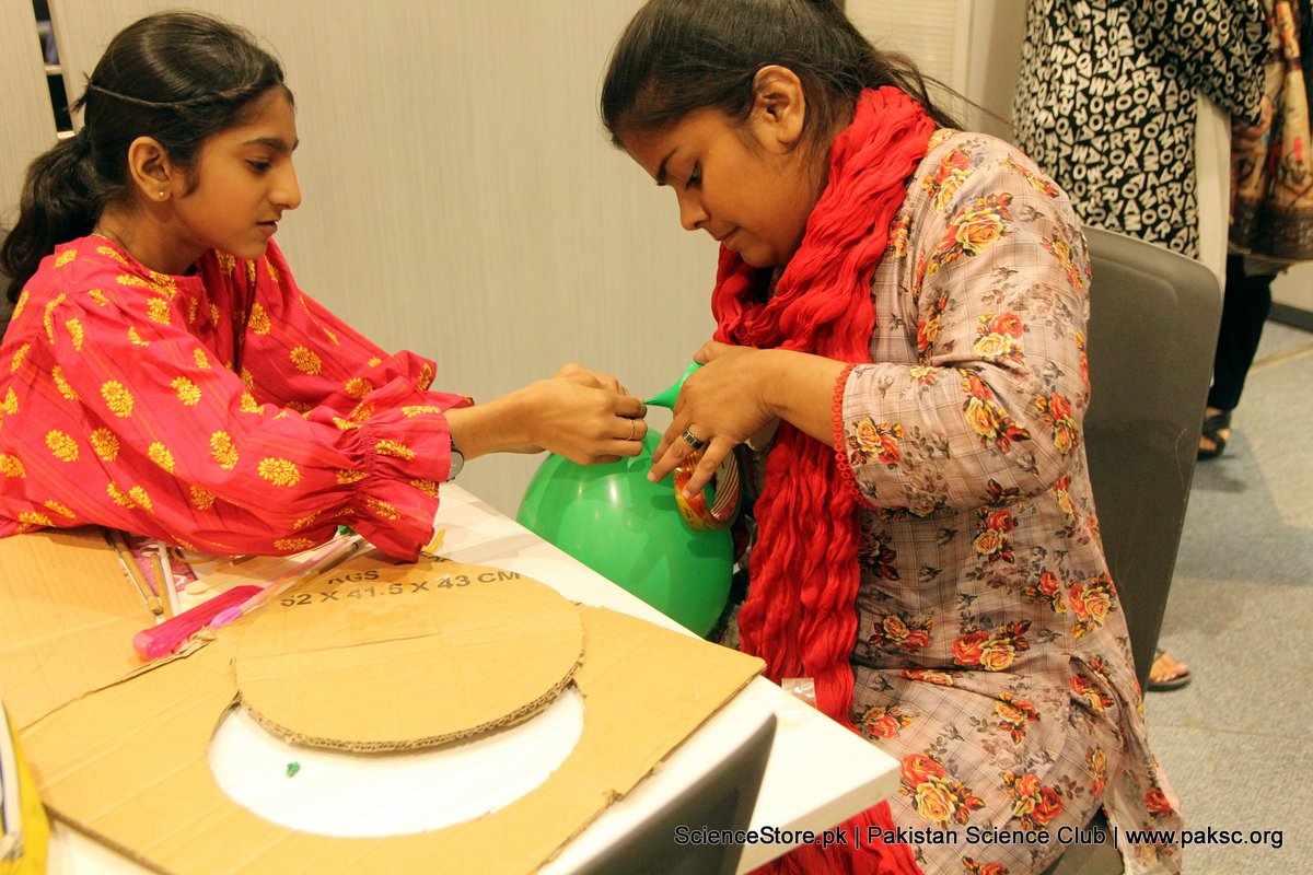 abddulrauf's tweet photo. Pakistan Science Club and Lincoln Corner Karachi have collaboratively launched a series of monthly maker challenges in Karachi. With a focus on fostering healthy activities for children. https://t.co/lbl0dfrbkj