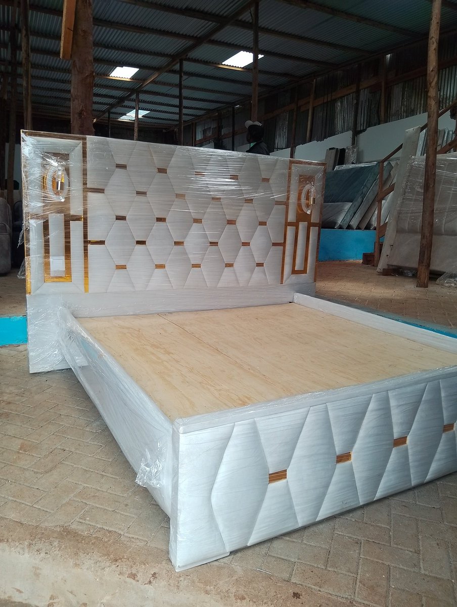 5*6 boardbed with extended headboard and lighting.
@ Ksh 69,999.
#DeadpoolAndWolverine #GovernorSakaja #Ogolla #earthquake