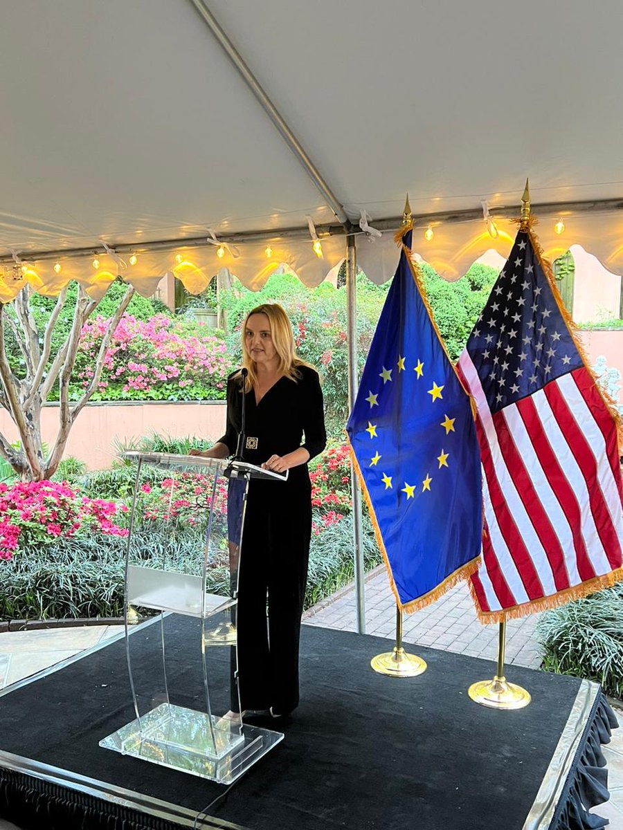 We capped off the first day of the AmChams in Europe trip to Washington, DC by launching our #Transatlantic2024 study with the @USChamber 🗞️ We were honoured to be hosted at the EU Ambassador’s residence to stress how beneficial the EU-US relationship continues to be 🤝