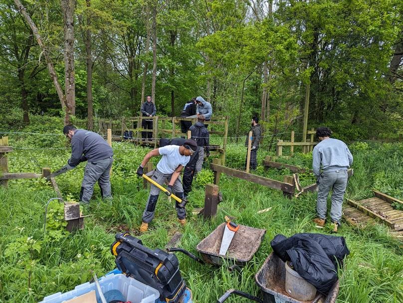 On Friday, some of our Level 1 Construction students helped Lee Valley Rangers remove the base foundations of a vandalised bird hide in Hooks Cross Marshes, Waltham Abbey.

#SkillsBuilder #AimingHigh #TheUniversalFramework #SkillsBuilderPartnership #LeaValley #Volunteering