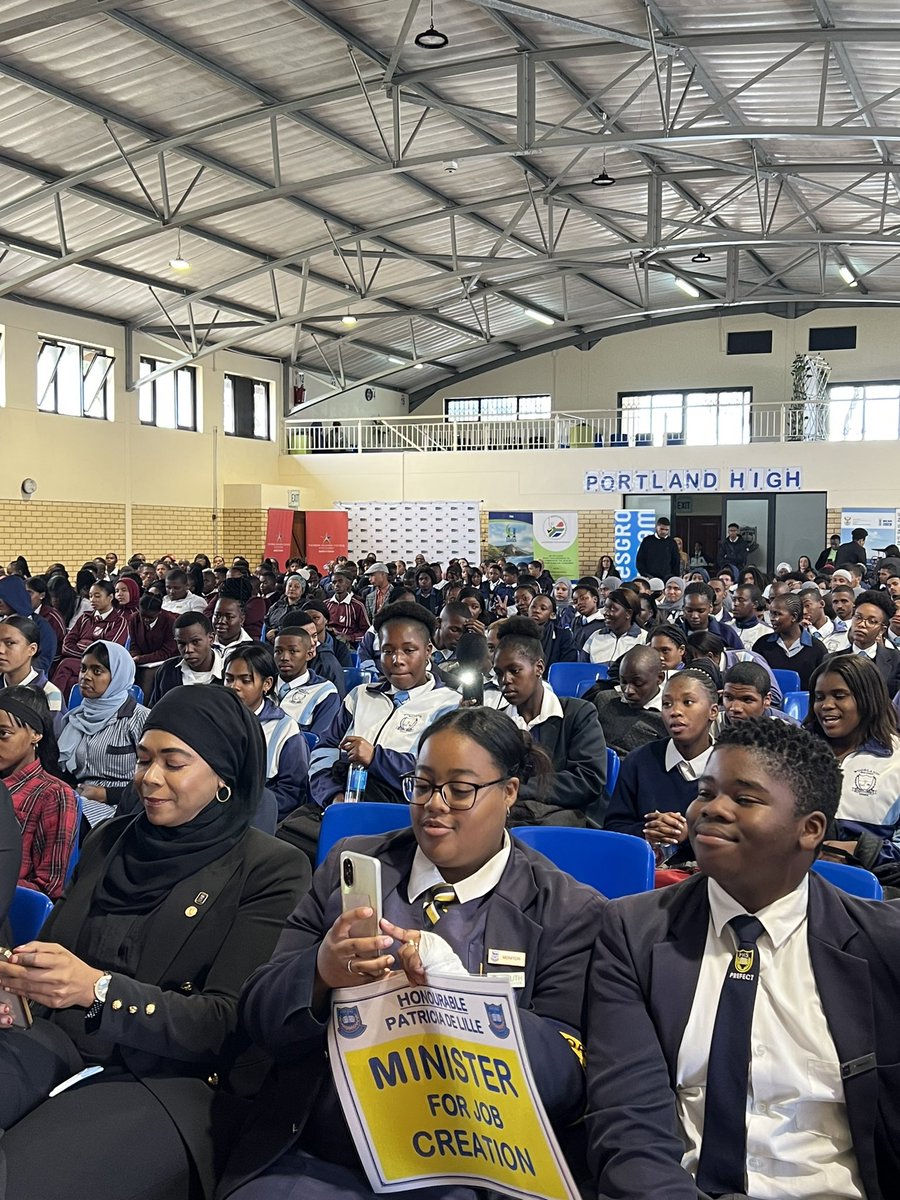 Today I have the honour of being at Portland High School to engage matric pupils from various schools in Mitchell’s Plain on career and training opportunities in the Tourism sector. #WeDoTourism @Tourism_gov_za